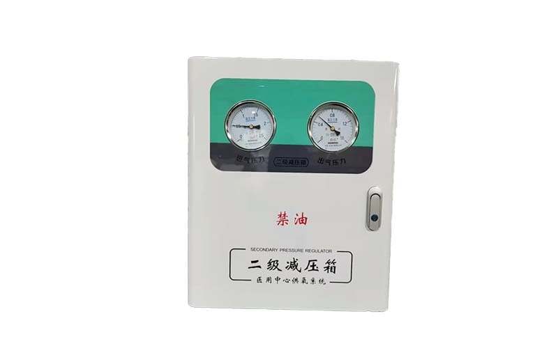 塔城中心供氧二级稳压箱